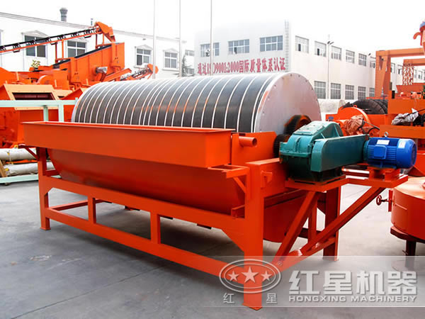 選煤廠磁選機(jī)(客戶現(xiàn)場) 選煤廠磁選機(jī)(客戶現(xiàn)場)