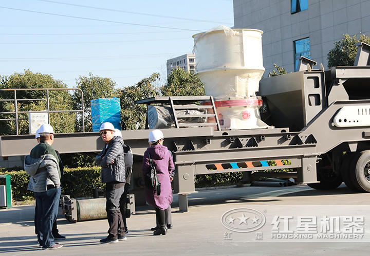 鋼渣移動破碎機 鋼渣移動破碎機