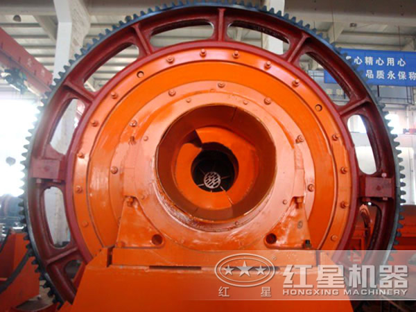 鋁粉球磨機(jī)近圖 鋁粉球磨機(jī)近圖