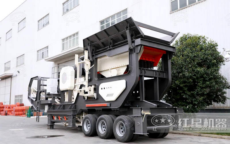 移動式破碎機(jī) 移動式破碎機(jī)