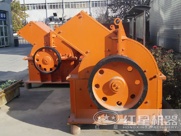 400*300錘式破碎機(jī) 400*300錘式破碎機(jī)