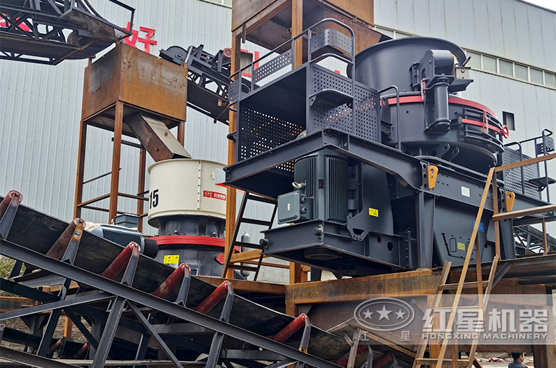 制沙生產(chǎn)線(xiàn)現(xiàn)場(chǎng) 制沙生產(chǎn)線(xiàn)現(xiàn)場(chǎng)