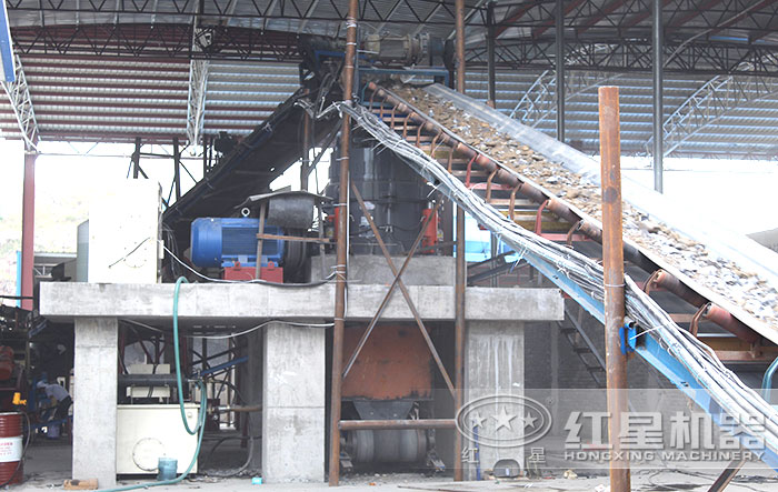 紅星圓錐破現(xiàn)場(chǎng) 紅星圓錐破現(xiàn)場(chǎng)