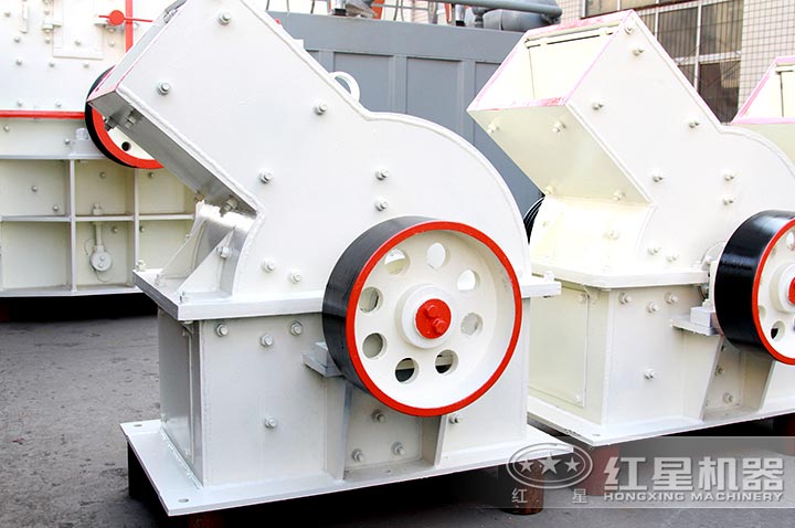 錘式破碎機(jī) 錘式破碎機(jī)