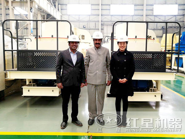 紅星VSI系列新型制砂機(jī)用戶來訪 紅星VSI系列新型制砂機(jī)用戶來訪