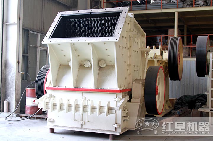 單段錘式破碎機(jī) 單段錘式破碎機(jī)