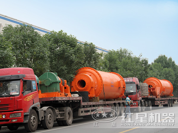 濕式球磨機發(fā)貨現(xiàn)場 濕式球磨機發(fā)貨現(xiàn)場