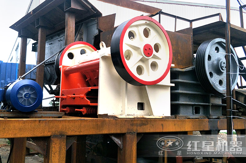 顎式破碎機(jī) 顎式破碎機(jī)