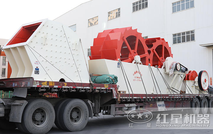 紅星重錘式破碎機(jī)發(fā)貨現(xiàn)場 紅星重錘式破碎機(jī)發(fā)貨現(xiàn)場