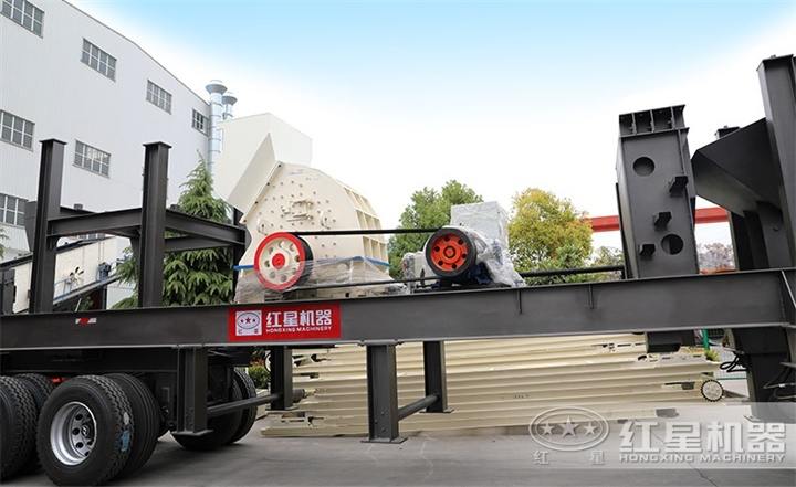 車載碎石機(jī)發(fā)貨現(xiàn)場(chǎng) 車載碎石機(jī)發(fā)貨現(xiàn)場(chǎng)