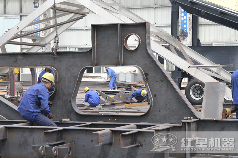 不辭辛勞，只為生產令您滿意的設備