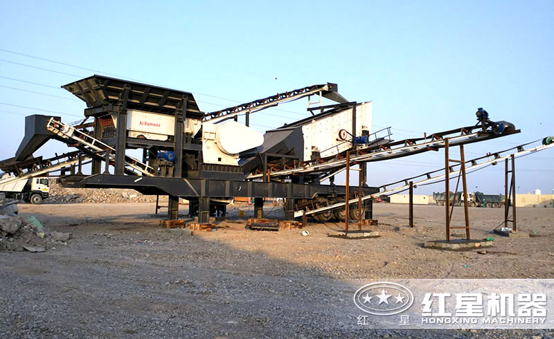 移動破石機生產(chǎn)現(xiàn)場 移動破石機生產(chǎn)現(xiàn)場