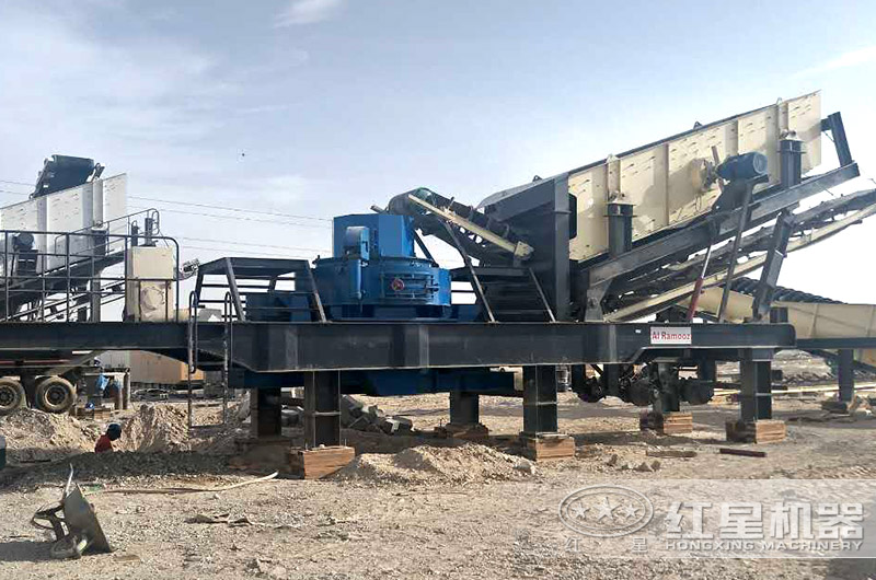 石頭制沙生產(chǎn)現(xiàn)場 石頭制沙生產(chǎn)現(xiàn)場