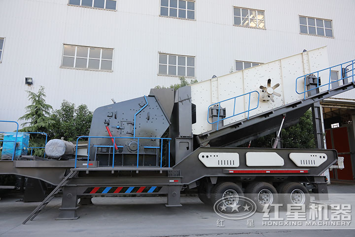 反擊式移動破碎機 反擊式移動破碎機