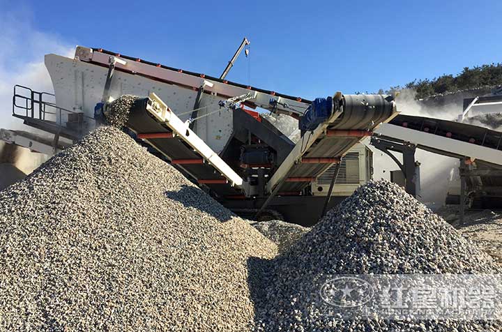 移動圓錐碎石機作業(yè)現(xiàn)場物料圖 移動圓錐碎石機作業(yè)現(xiàn)場物料圖
