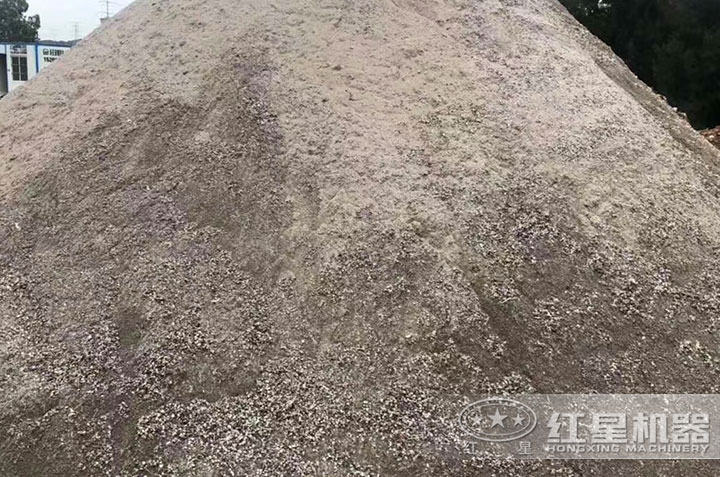 風化砂制砂機現(xiàn)場成品物料 風化砂制砂機現(xiàn)場成品物料