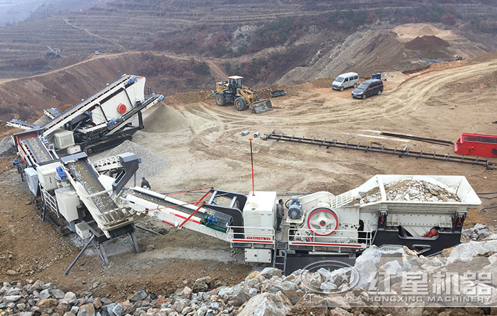 移動式碎石機作業(yè)現(xiàn)場 移動式碎石機作業(yè)現(xiàn)場