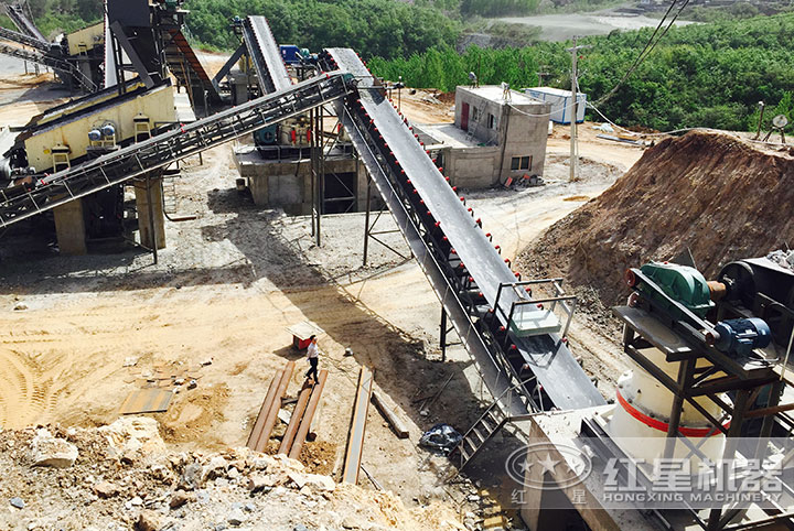 玄武巖破碎現(xiàn)場 玄武巖破碎現(xiàn)場