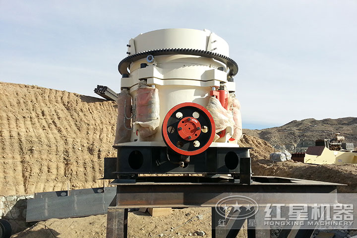 圓錐破碎機(jī) 圓錐破碎機(jī)