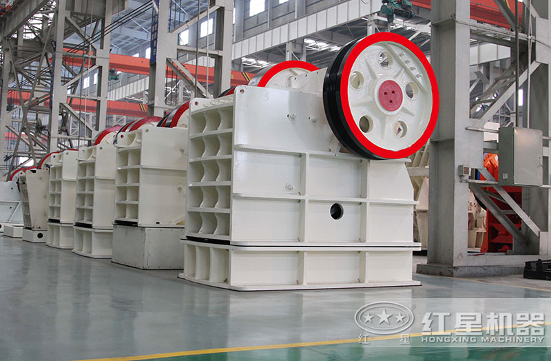 德版顎式破石機(jī) 德版顎式破石機(jī)