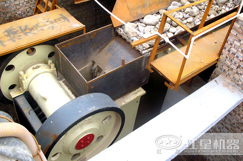 顎式破碎機(jī) 顎式破碎機(jī)