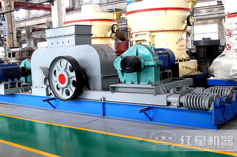 對(duì)輥破車間實(shí)拍 對(duì)輥破車間實(shí)拍