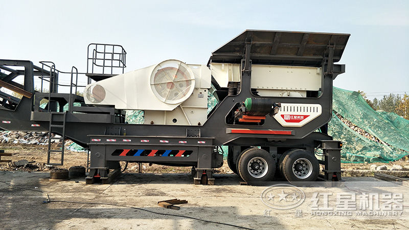 廊坊移動制砂廠安裝中，很快就可以開業(yè)了