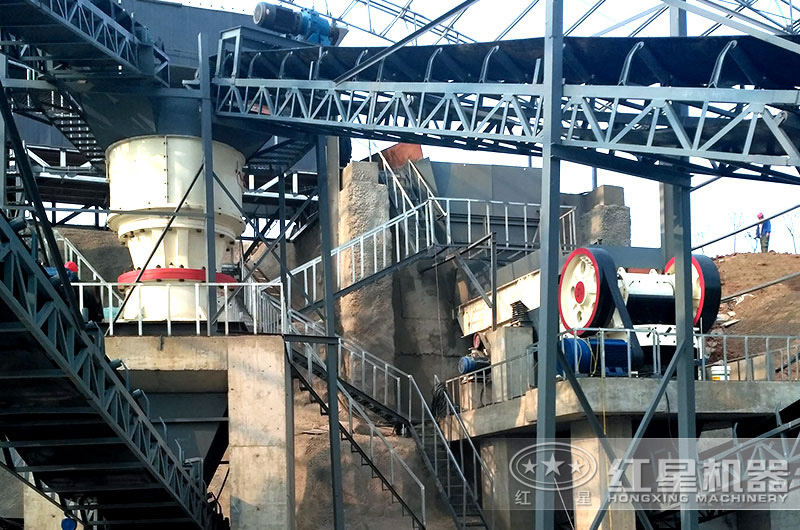 廣東客戶制砂生產(chǎn)線配置:鄂破+圓錐破+制砂機(jī) 廣東客戶制砂生產(chǎn)線配置:鄂破+圓錐破+制砂機(jī)