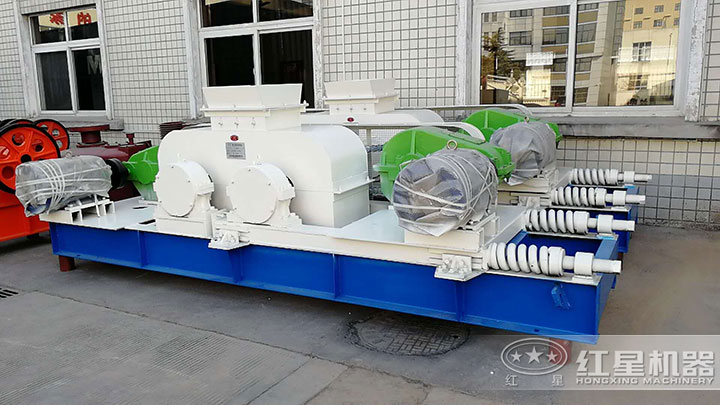 對輥破碎機(jī) 對輥破碎機(jī)