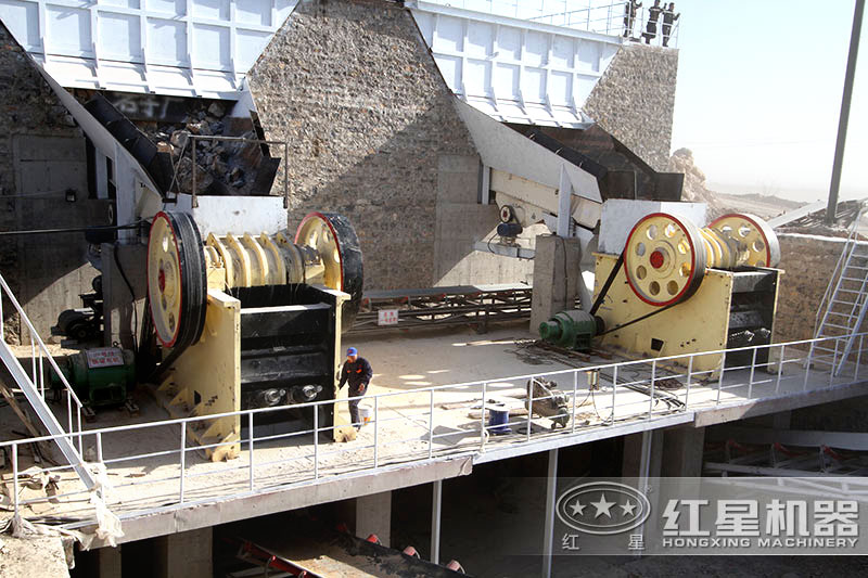 顎破生產(chǎn)現(xiàn)場(chǎng) 顎破生產(chǎn)現(xiàn)場(chǎng)