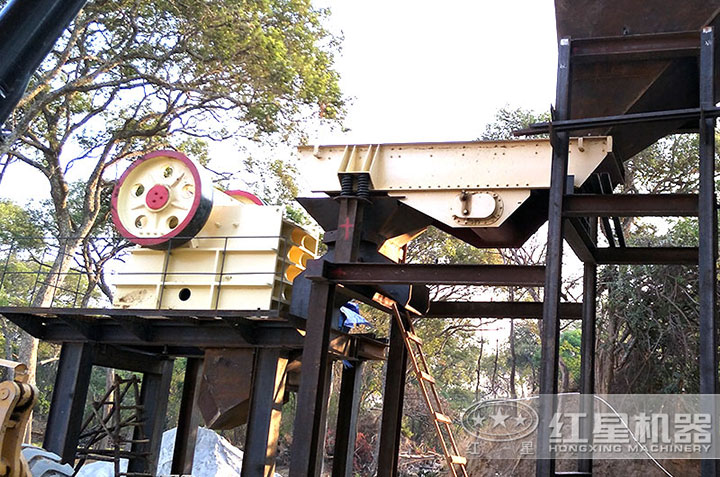 顎破機調整現場 顎破機調整現場