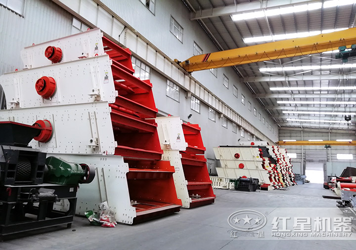 各種規(guī)格的振動(dòng)篩 各種規(guī)格的振動(dòng)篩