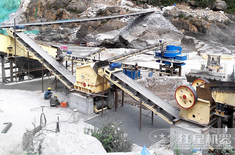 煤矸石制砂生產(chǎn)現(xiàn)場 煤矸石制砂生產(chǎn)現(xiàn)場