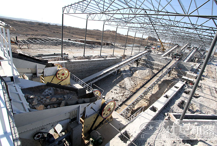 碎石制砂設(shè)備現(xiàn)場 碎石制砂設(shè)備現(xiàn)場