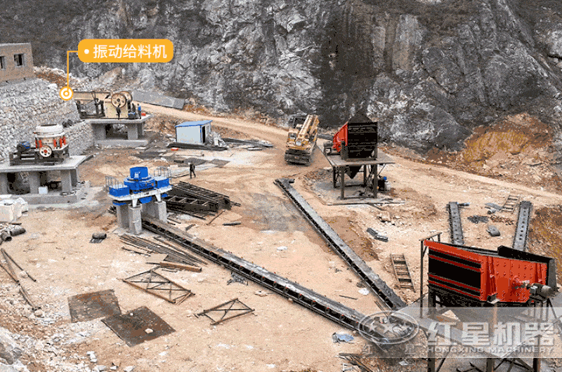 平頂山石料生產(chǎn)線現(xiàn)場(chǎng) 平頂山石料生產(chǎn)線現(xiàn)場(chǎng)