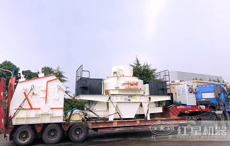 制砂設(shè)備發(fā)貨中 制砂設(shè)備發(fā)貨中