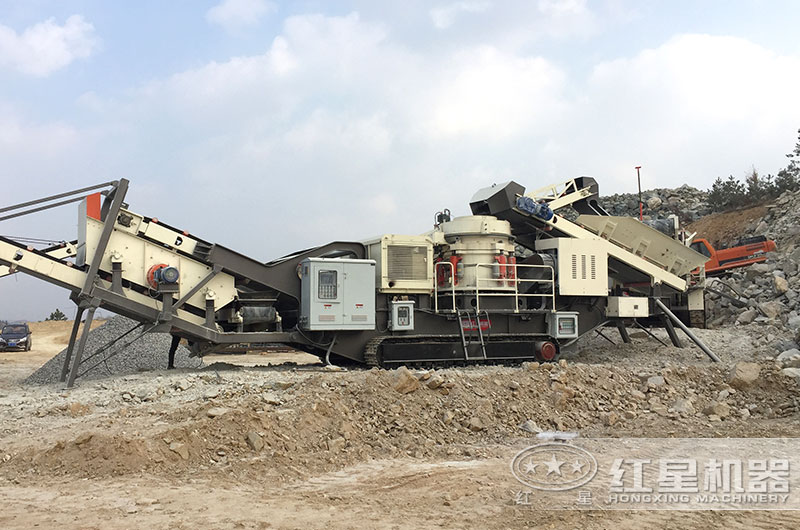 履帶式移動磕石機(jī) 履帶式移動磕石機(jī)