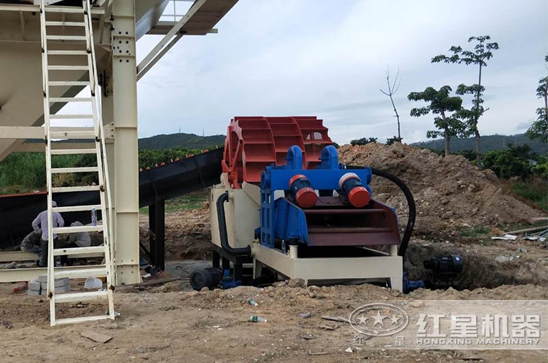 細(xì)沙回收機(jī)安裝現(xiàn)場(chǎng) 細(xì)沙回收機(jī)安裝現(xiàn)場(chǎng)