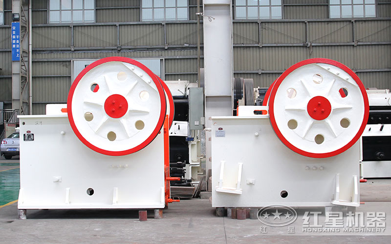 PE大型顎式破碎機(jī) PE大型顎式破碎機(jī)