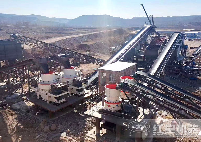 時(shí)產(chǎn)1000噸石子生產(chǎn)線現(xiàn)場(chǎng) 時(shí)產(chǎn)1000噸石子生產(chǎn)線現(xiàn)場(chǎng)