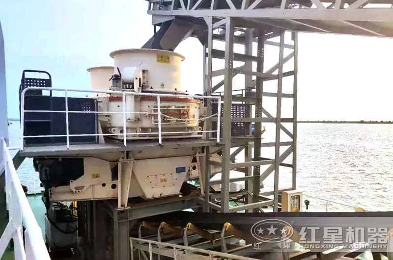 船載機(jī)制砂廠 船載機(jī)制砂廠