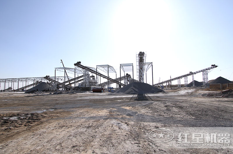 石頭打沙子現(xiàn)場(chǎng) 石頭打沙子現(xiàn)場(chǎng)